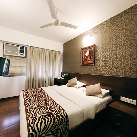 Maharana Chembur Hotel