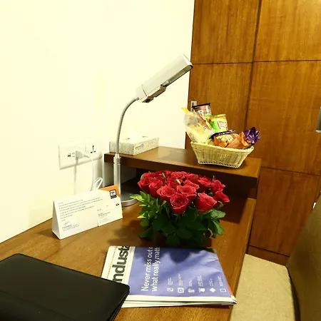 Hotel The Altruist Andheri