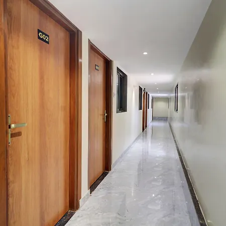 Kurla Residency 3*