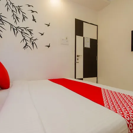 O Blue Pearl Residency Near Chhatrapati Shivaji International Airport Hotel