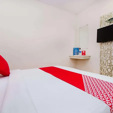 O Blue Pearl Residency Near Chhatrapati Shivaji International Airport Hotel