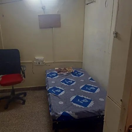 Kedwin And Pg Apartment Mumbai