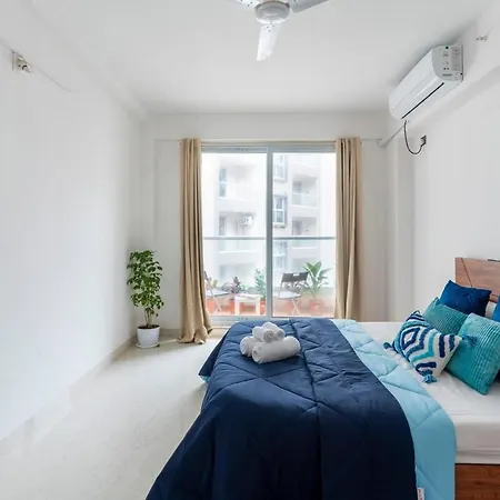 Peaceful, Spacious 2bhk With Balcony & Skylineview Mumbai