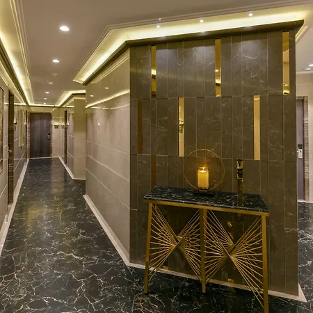 Hotel Orient Regency 3*