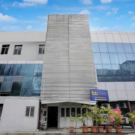 Fabhotel Veera Residency - Nr Airport