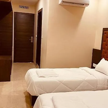 Fabhotel Vertigo Mumbai