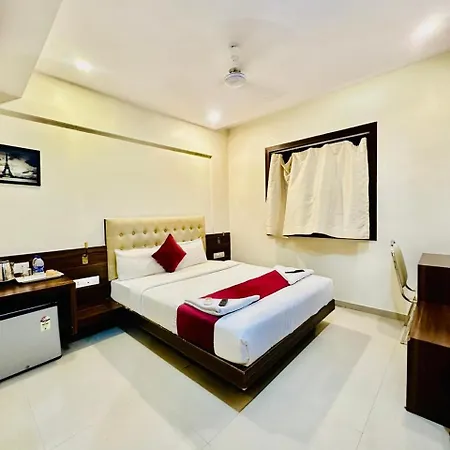 International Hotel