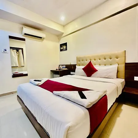 International Hotel 3*