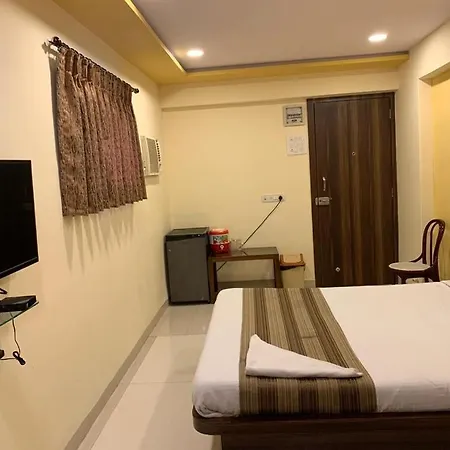 Lucky Serviced -near Bkc