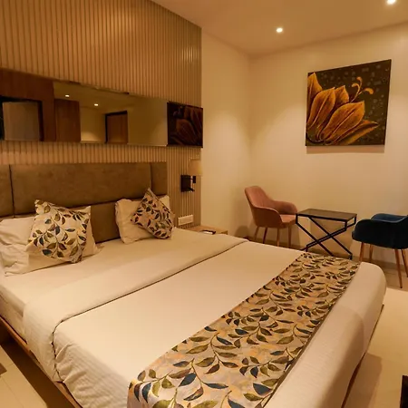 The Food Hotel 3*