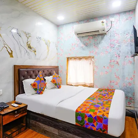 Hotel Via The Sunset Avenue 3*
