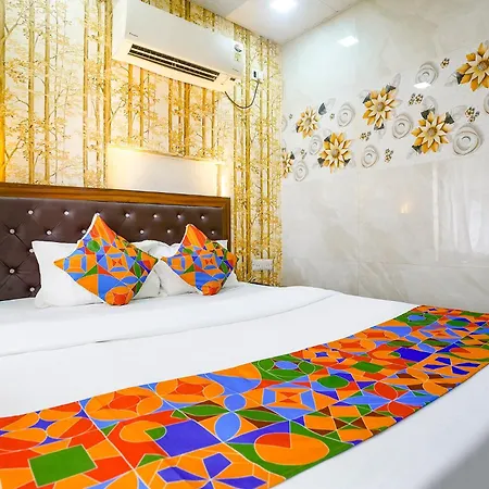 Hotel Via The Sunset Avenue Mumbai