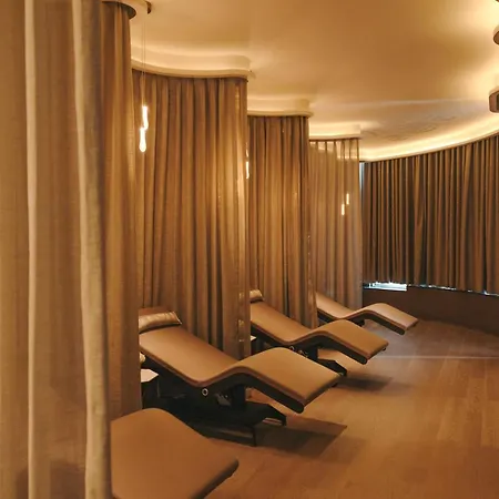 Roswyn, A Morgans Originals Hotel 5*