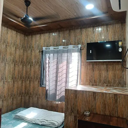Hotel Bhagirath *