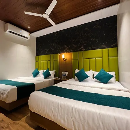 Imperial Suite-near Bkc Hotel Mumbai