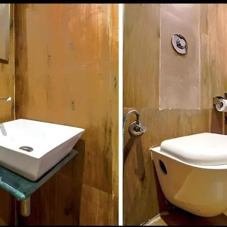Aura 3* Mumbai