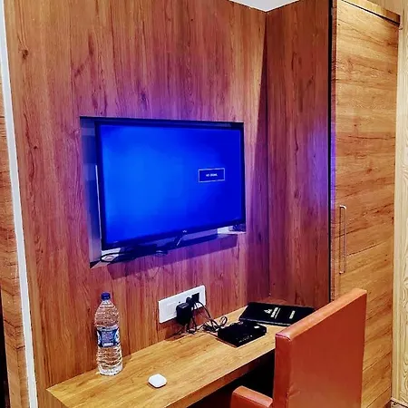 Airstays Near Airport T2 3*