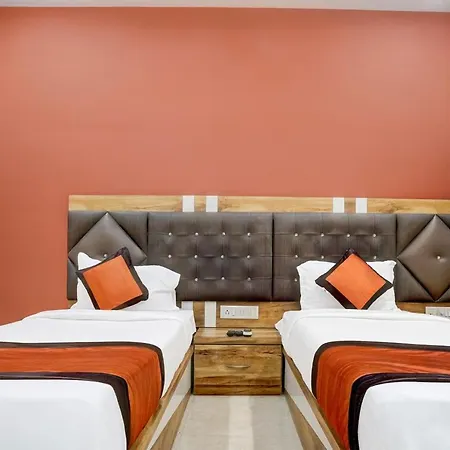 Glitz Veera -andheri Kurla Road 3* Mumbai