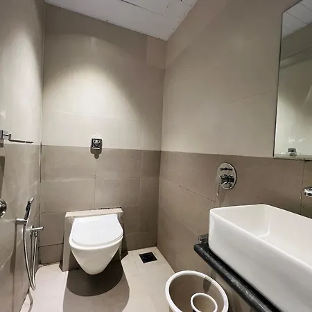 Imperial Suite-near Bkc Hotel Mumbai