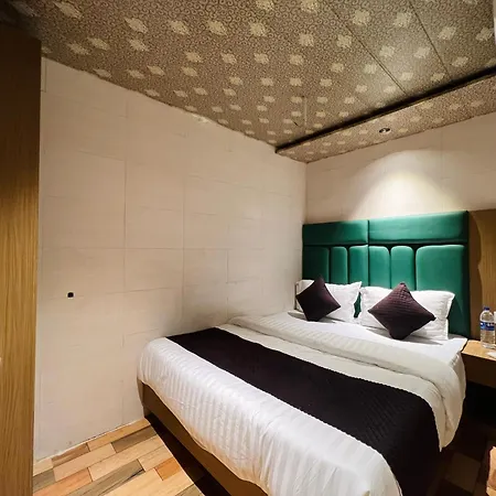 Imperial Suite-near Bkc Hotel 2*