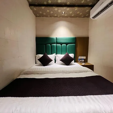 Imperial Suite-near Bkc