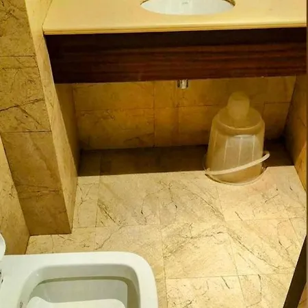Airstays Near Airport T2 Hotel 3*