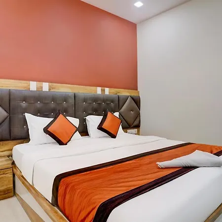 Glitz Veera -andheri Kurla Road
