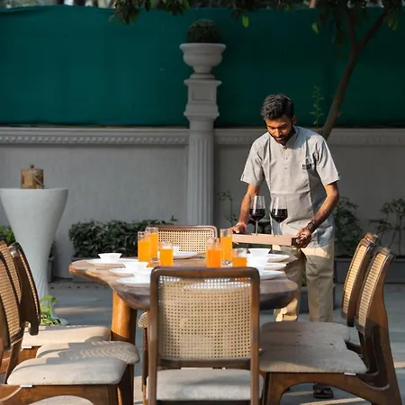 Stayvista At Romania Mumbai