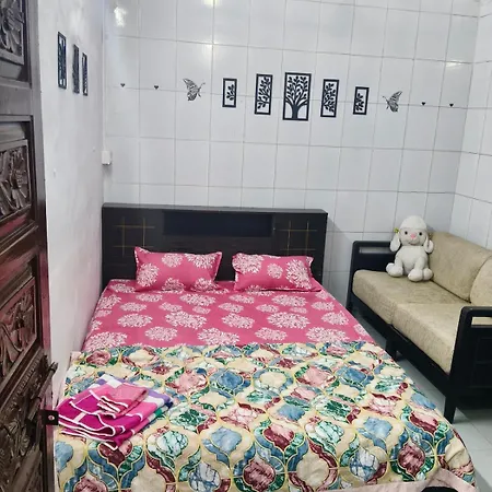 Khushi House 2 Apartment Mumbai