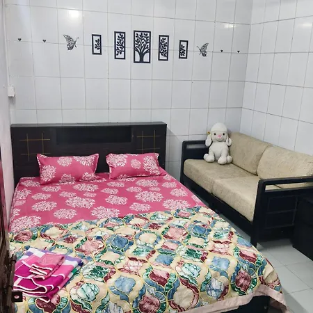 Khushi House 2 Apartment *
