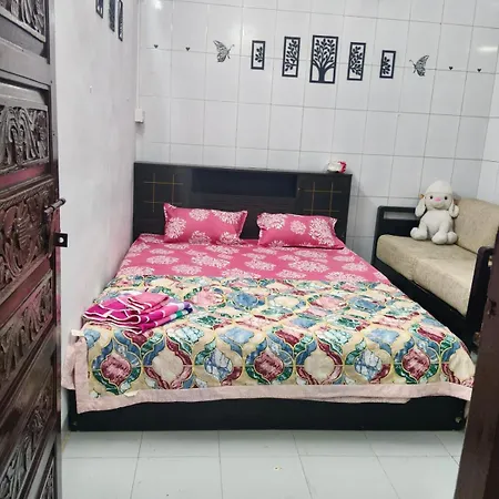 Apartment Khushi House 2 Mumbai