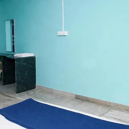 Hotel Srk Hotel- Grant Road 2*