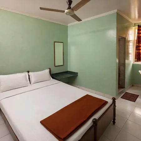 Srk Hotel- Grant Road