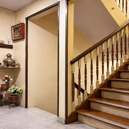 Srk Hotel- Grant Road