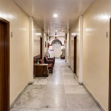 Srk Hotel- Grant Road Hotel Mumbai