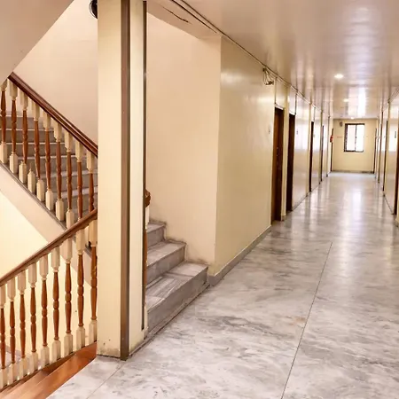 Hotel Srk Hotel- Grant Road 2*