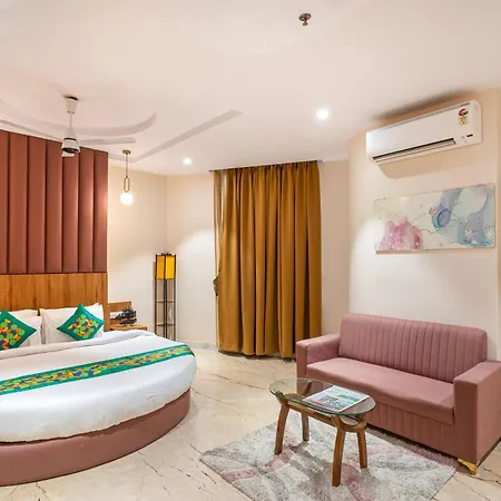 Hotel Treebo Alfa 3*