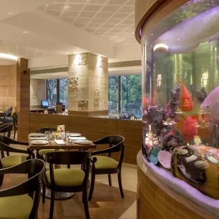 Tunga International Hotel 3*