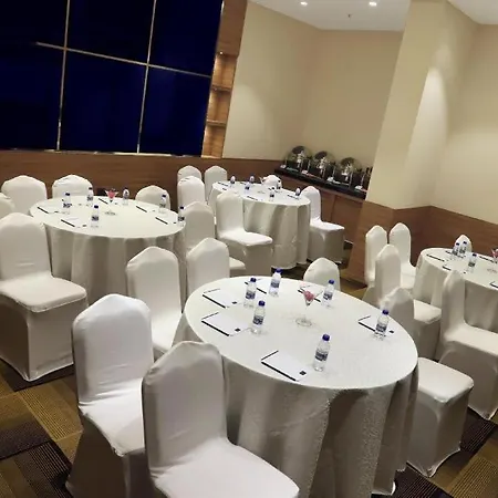 Aralia A Business Hotel, Midc 3* Mumbai