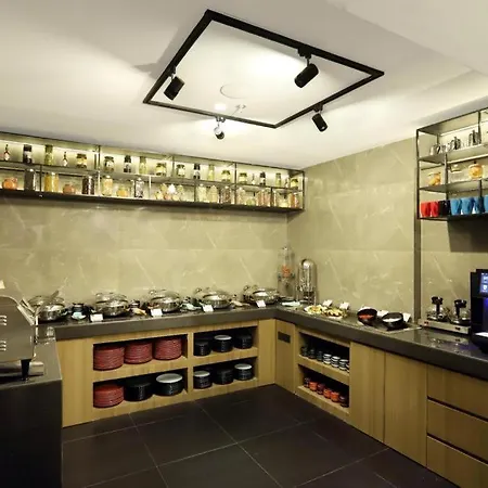 Aralia A Business Hotel, Midc Hotel 3*