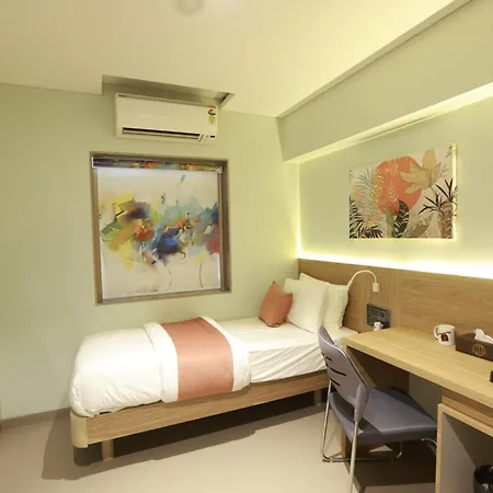 The Bohoo 99 Nr International Airport 3* Mumbai