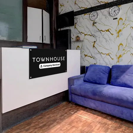 Super Townhouse Midc Andheri Formerly Royal International Hotel