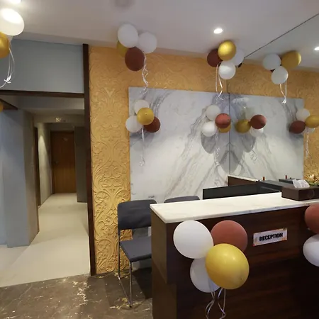Hotel The Bohoo 99 Nr International Airport