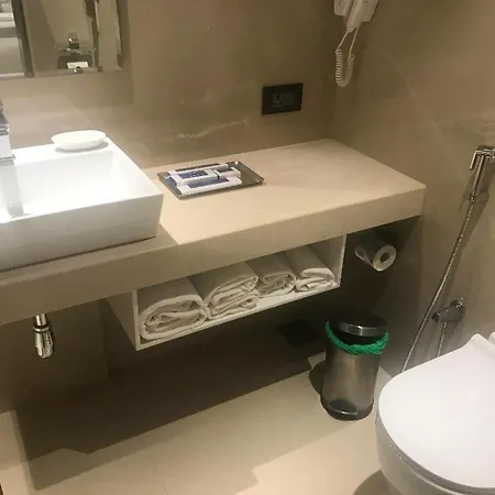 Hotel Tunga International Mumbai