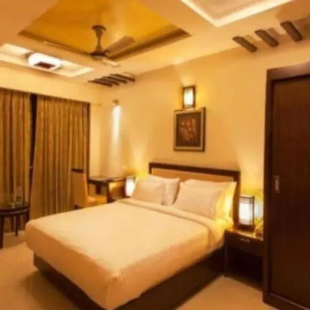 Anantha Executive 3*
