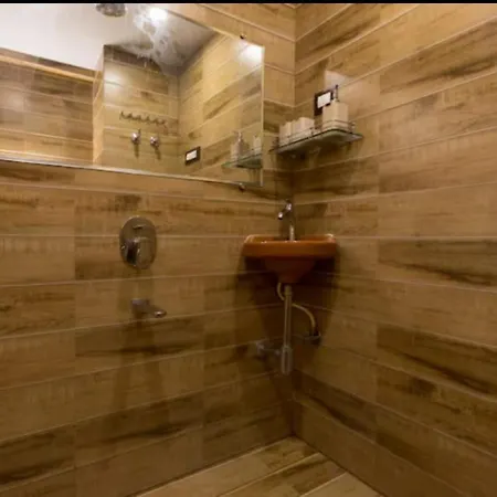 Apartment Blissful In Goregaon East *