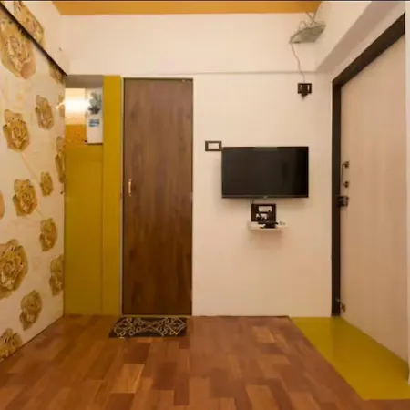Blissful In Goregaon East Apartment Mumbai