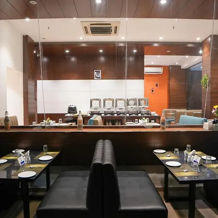 The Altruist Andheri Hotel 3*
