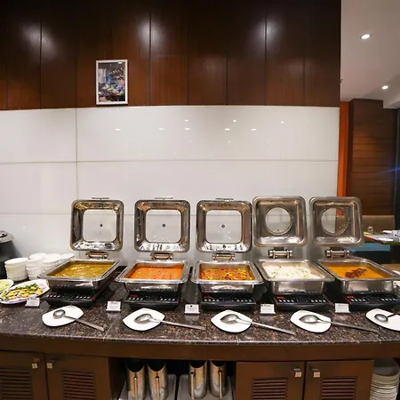 The Altruist Andheri 3*