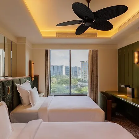 Roswyn, A Morgans Originals Hotel 5*